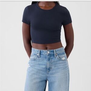 Gap Modern Cropped T-Shirt. Size XL NWT